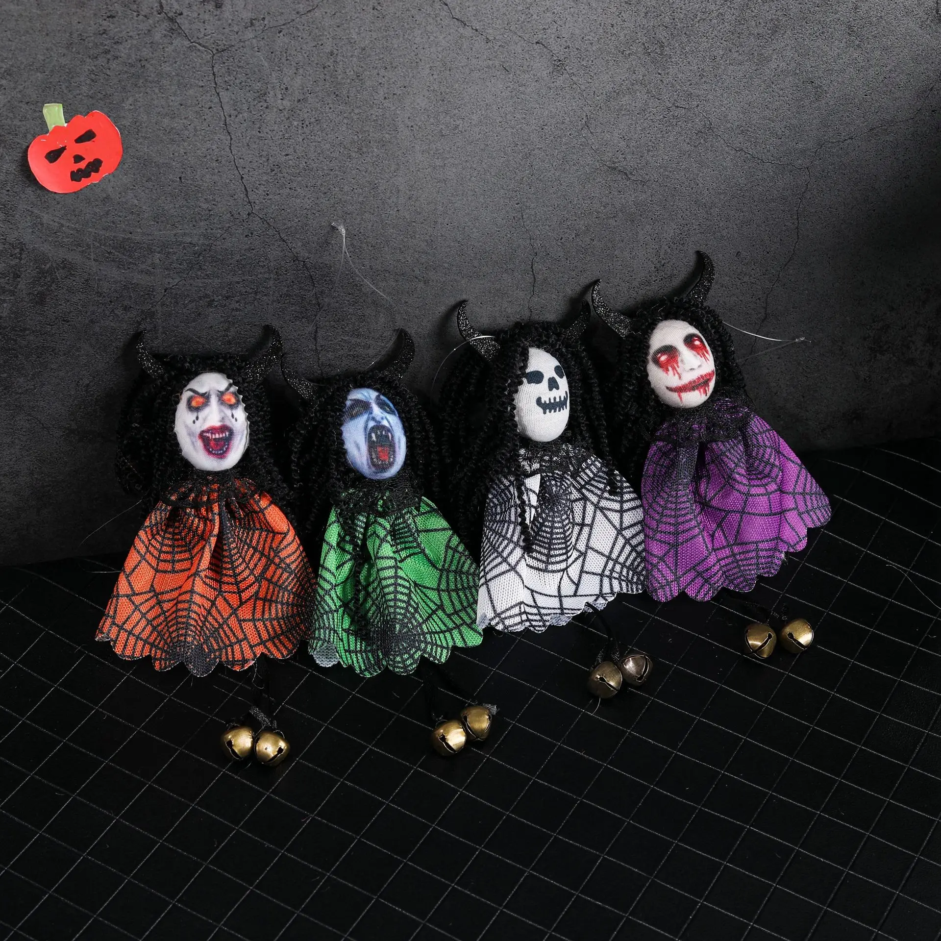 Подвесное украшение на Хэллоуин, призрачное лицо, призрачный игрушечный бар, фиолетово-зеленый кулон, трюковая подвеска